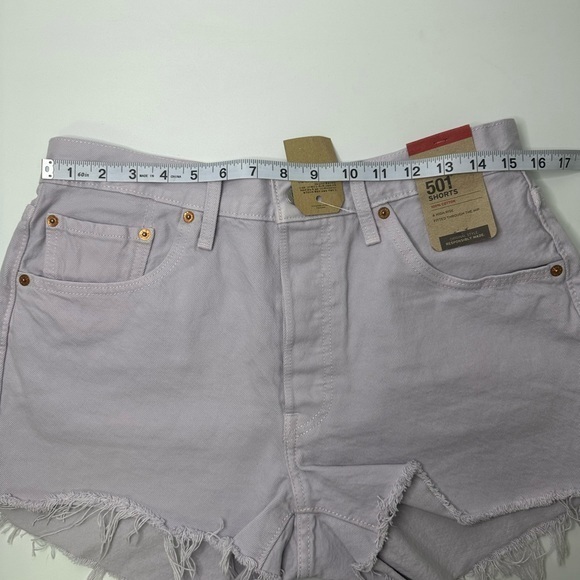 Levi's Women’s 501™ NWT Purple Lilac Button Fly cutoff Jean Shorts - Picture 8 of 8